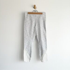 Lululemon Wunder Under Crop ll (Special Edition) Scallop 23” Size 8 Silver Spoon